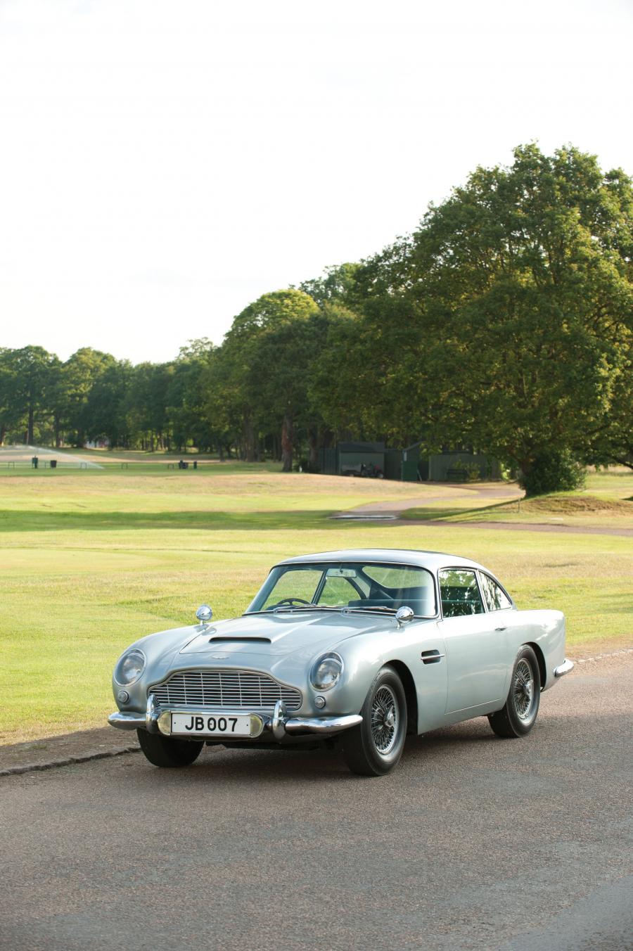  Aston Martin DB5 James Bond Edition 1964 года  (фото 71 из 97)